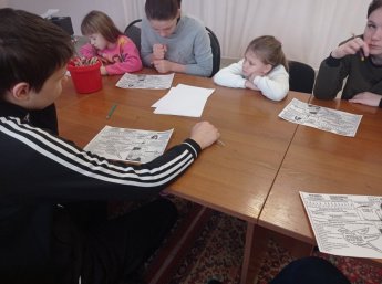 "Невыдуманные истории о Ленинграде" - "Писала девочка дневник..."