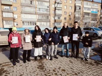 Всероссийская уличная акция «#ДарюТепло». Всемирный день театра: дарим тепло и вдохновение